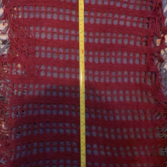 Perfectly knit, infinity scarf!! - Picture 5 of 9